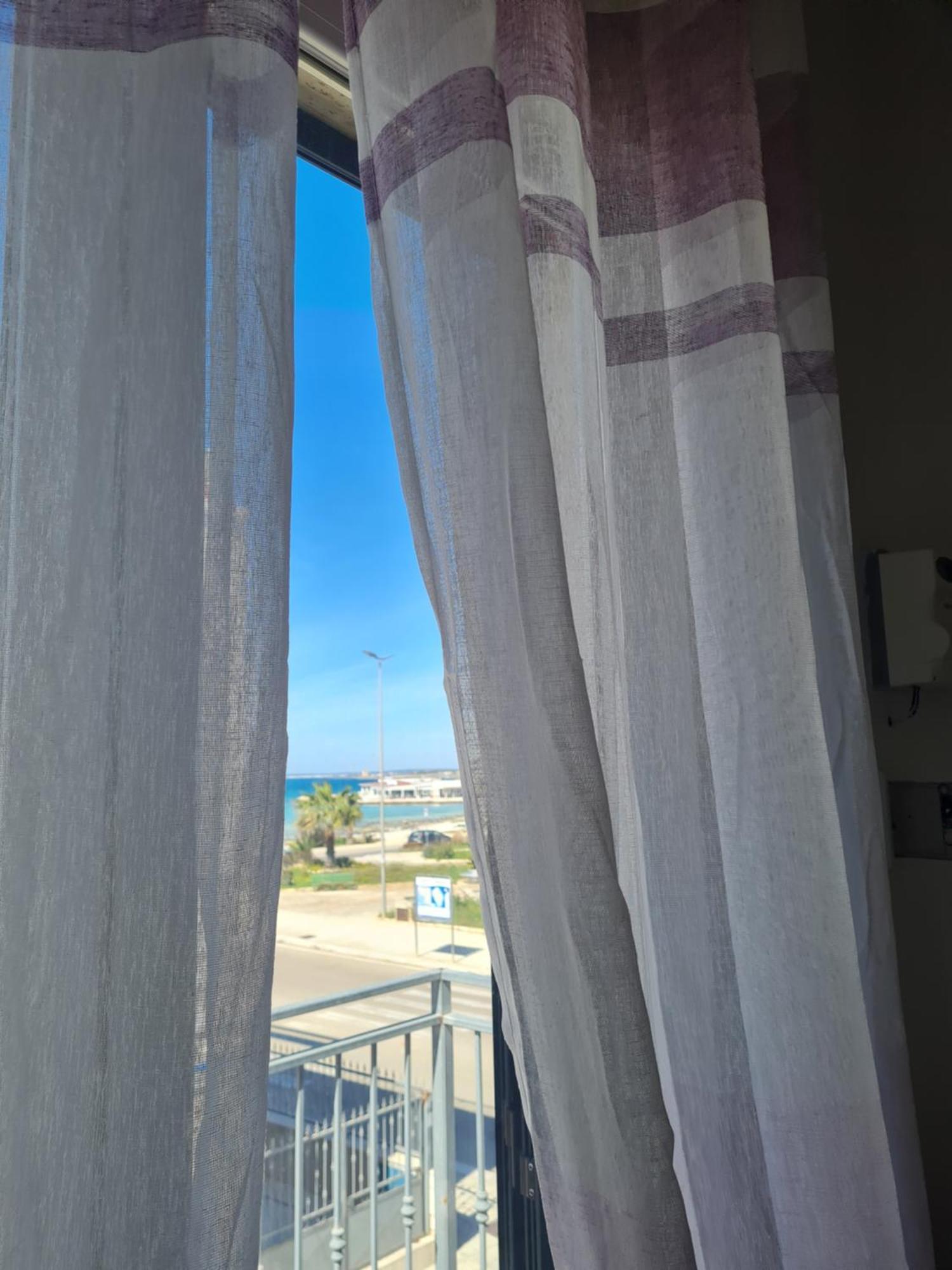 Вилла Piccola Residenza Marina Сант-Исидоро Экстерьер фото
